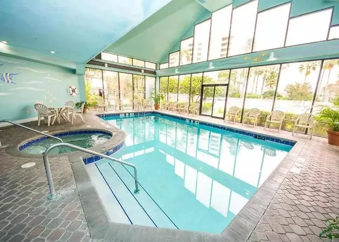 Universal Studios. Amazing 2 Bedroom Apartment!
